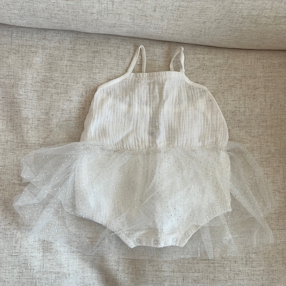 Ballet outfit. Cute for family pictures